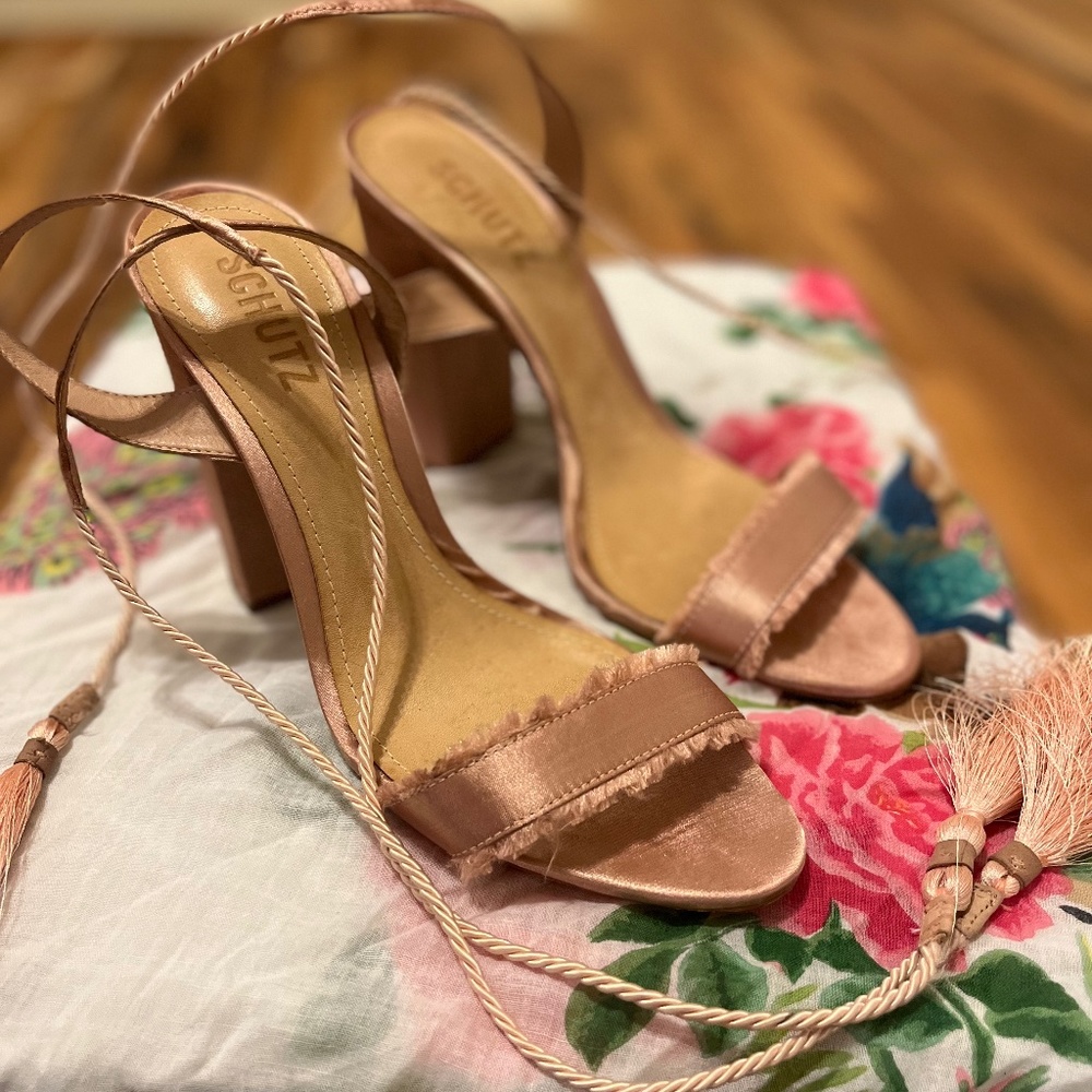 Schutz “Primm” heel